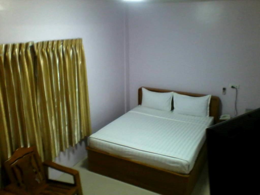 Aung Tha Pyay Hotel 3 Yangon Phòng bức ảnh