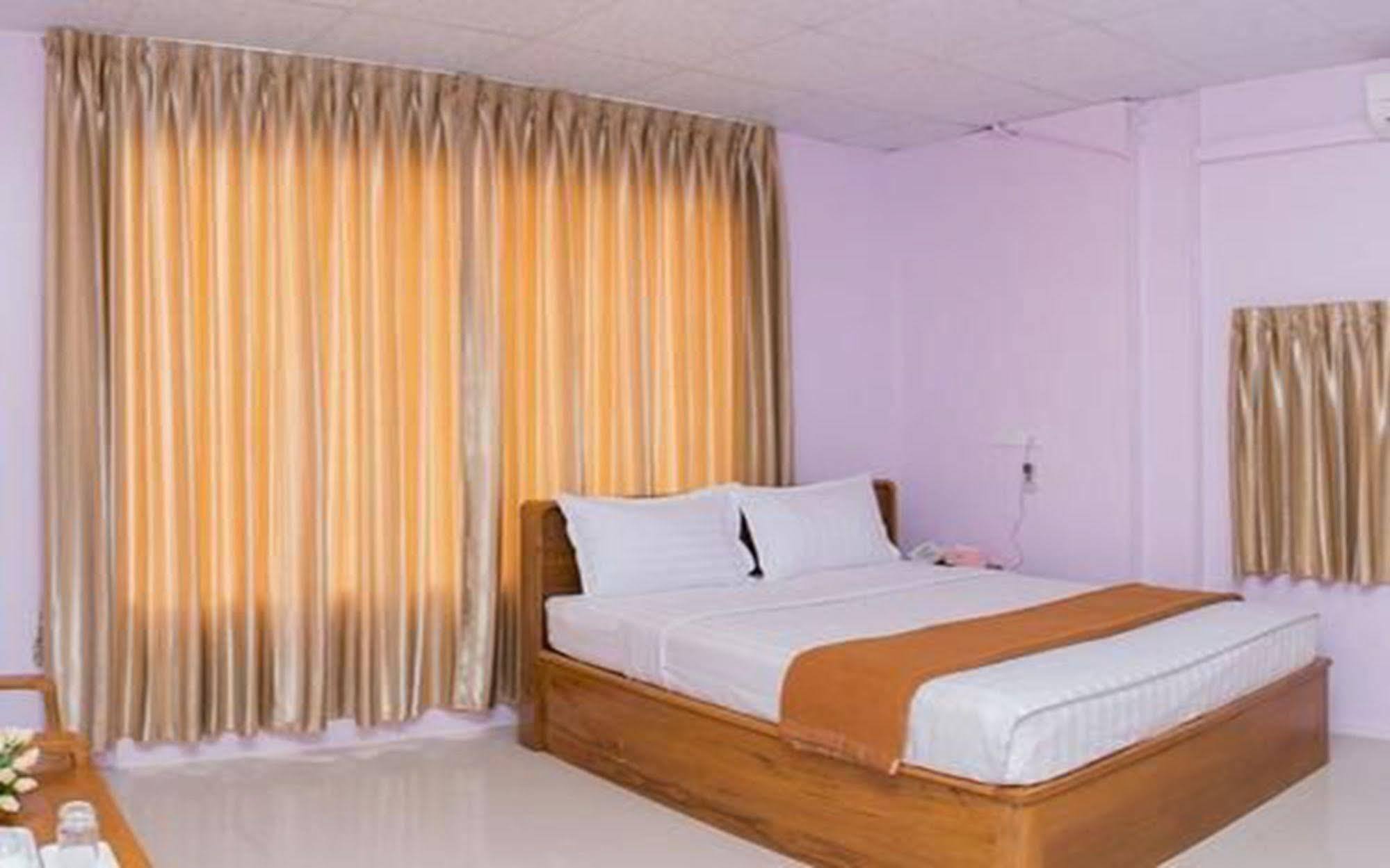 Aung Tha Pyay Hotel 3 Yangon Ngoại thất bức ảnh