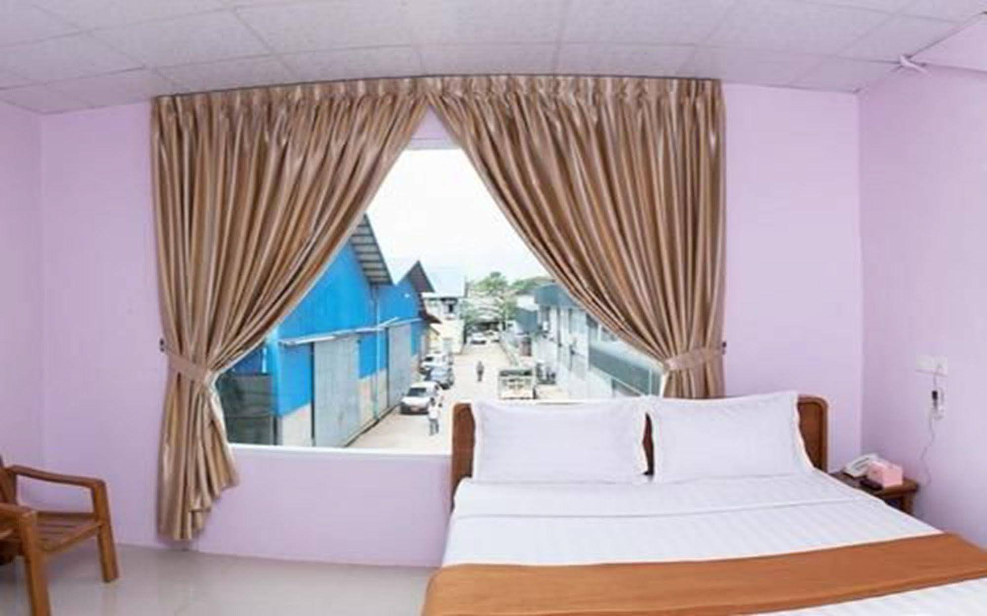 Aung Tha Pyay Hotel 3 Yangon Ngoại thất bức ảnh